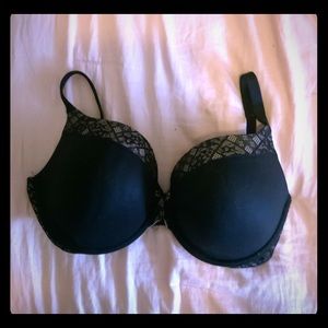 Victoria’s Secret Bra 38DD